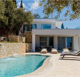 3 bedroom villa with pool & sea views, Makrades, sleeps 6